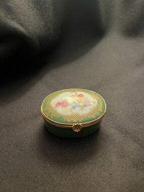 Vintage Floral Trinket Box Porcelain Pill Box Dresser Decor Gift
